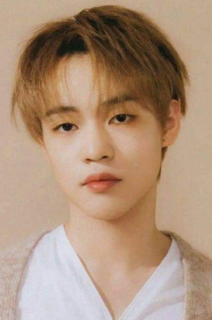 Chenle portrait