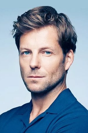 Jamie Bamber portrait