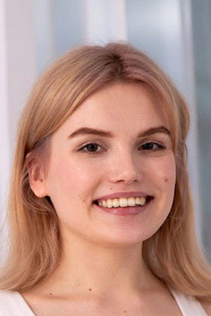 Milka Feer portrait
