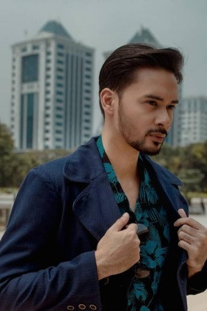 Hardy Hartono portrait