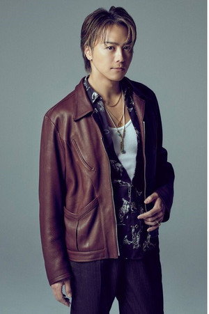 TAKAHIRO portrait