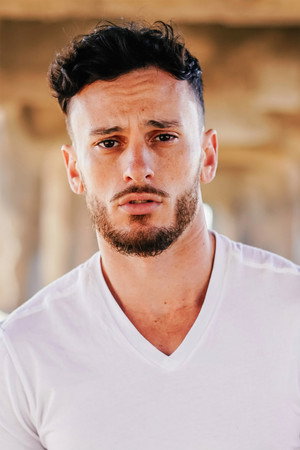 Mavrick Vivas portrait