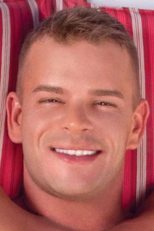 Rylan Knox portrait