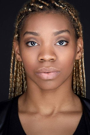 Ari Groover portrait