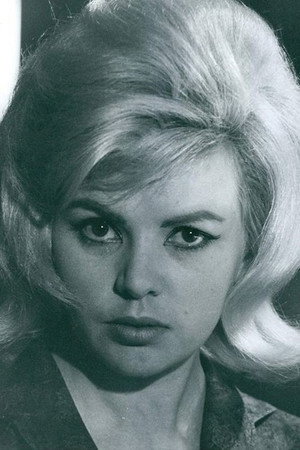 Monique Hennessy portrait