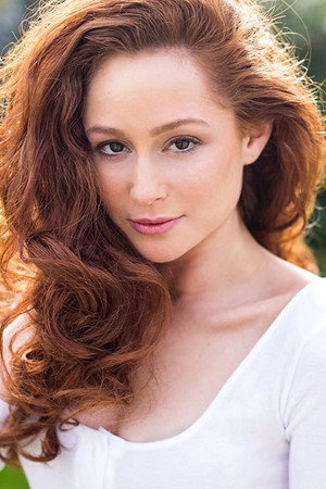 Elissa Kapneck portrait