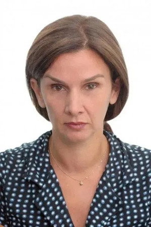 Salomé Alexi portrait