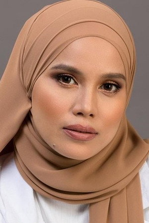 Nadiya Nisaa portrait
