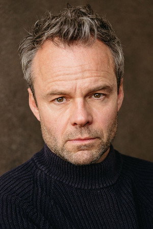 Jamie Glover portrait