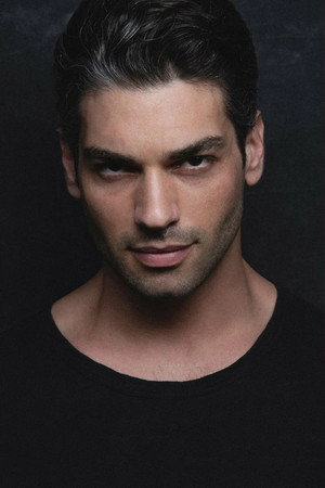 Şükrü Özyıldız portrait