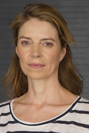 Elsa Chaves portrait