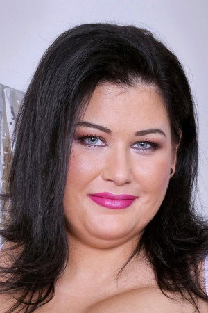 Laura Boomlock portrait