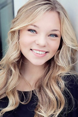 Taylor Hickson portrait
