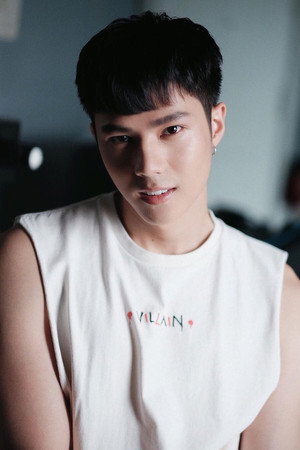 Thiti Mahayotaruk portrait