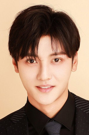 Hou Dong portrait