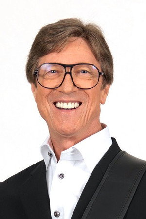 Hank Marvin portrait