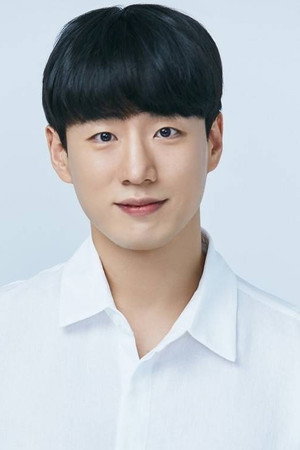 Hwang Yoon Seong portrait