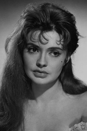 Yvonne Monlaur portrait