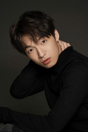 Li Hanbo portrait