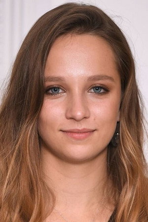 Molly Windsor portrait