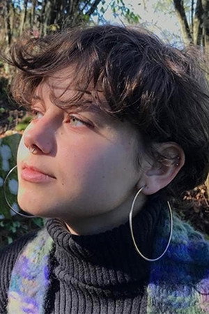 Isabella Cunha portrait
