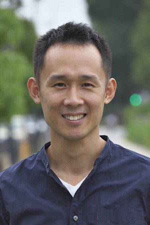 Masahiko Aoki portrait