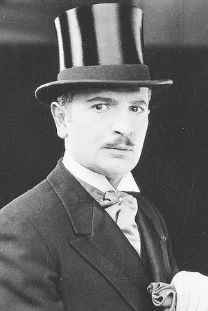 Max Barwyn portrait