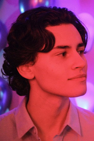 Fernando Mendes portrait