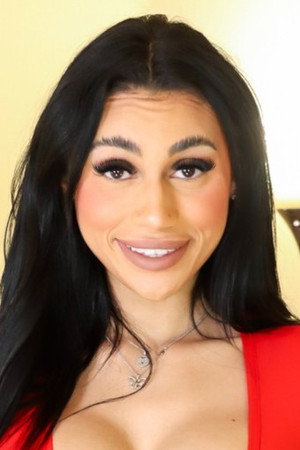 Ariana Starr portrait