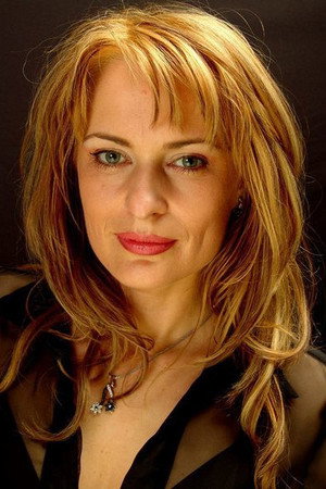 Iulia Dumitru portrait