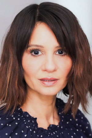 Tamara Mello portrait