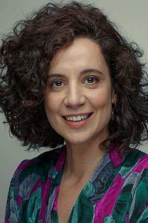 Amanda Lyra portrait