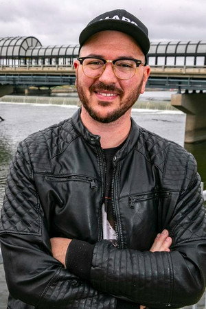 Tim Dodd portrait
