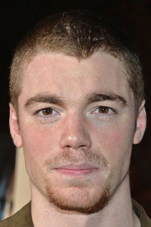 Gabriel Basso portrait