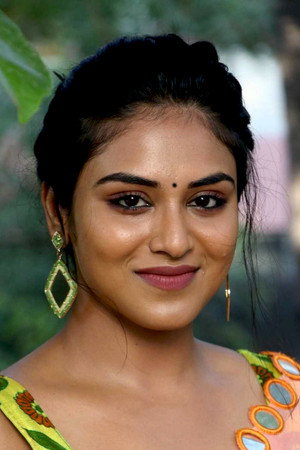 Indhuja Ravichandran portrait