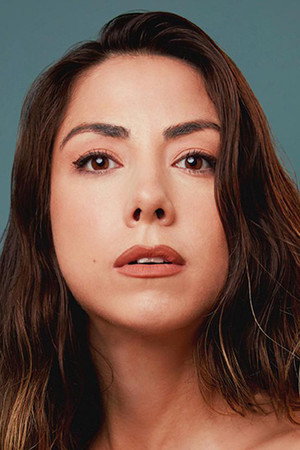 Melissa Drew portrait