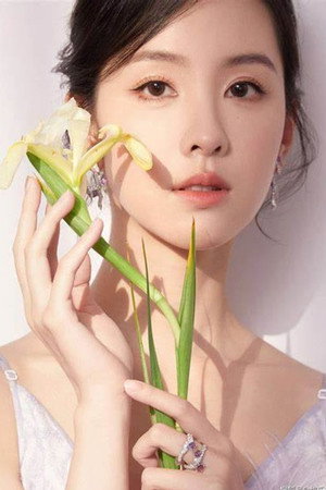 Chen Duling portrait
