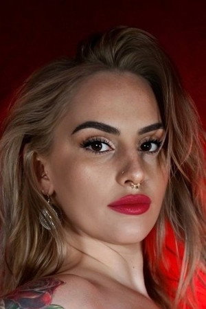 Sofia Vivana portrait