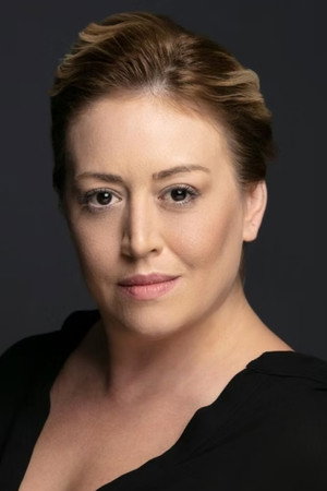 Melisa Doğu portrait