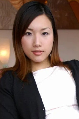 Syoko Mikami portrait