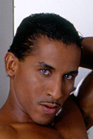 Alejandro Santiago portrait