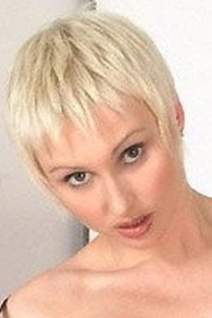 Anushka Garin portrait