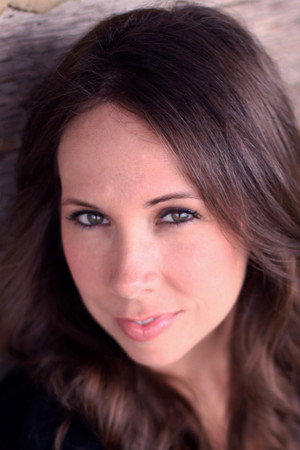 Lindsey Shope portrait