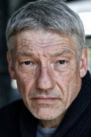 Simon Armstrong portrait