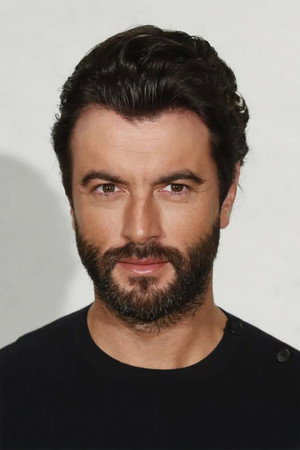 Javier Rey portrait