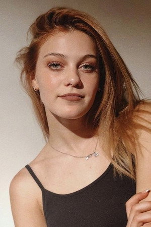 Carolina Domenech portrait