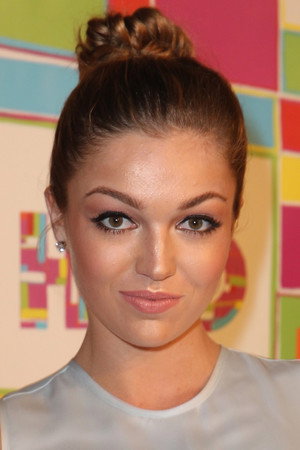 Lili Simmons portrait