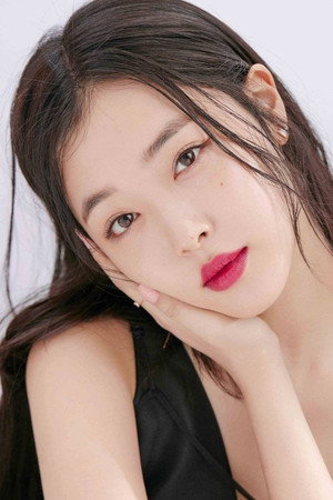 Sulli portrait