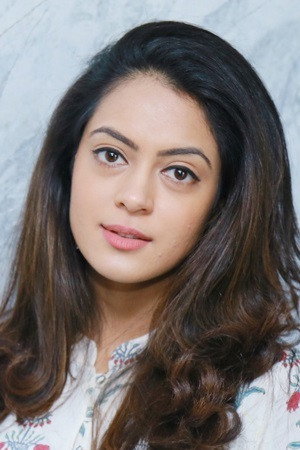 Anya Singh portrait
