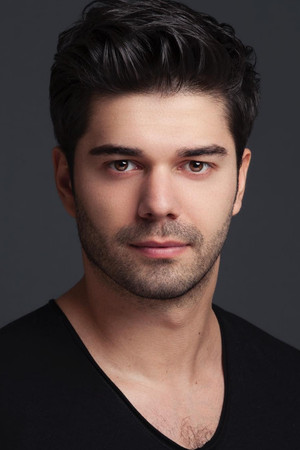 Batuhan Ekşi portrait